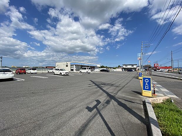 ローソン守山荒見町まで600m、24時間営業