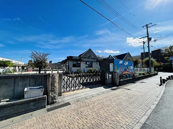 栗東市立治田東幼稚園まで100m