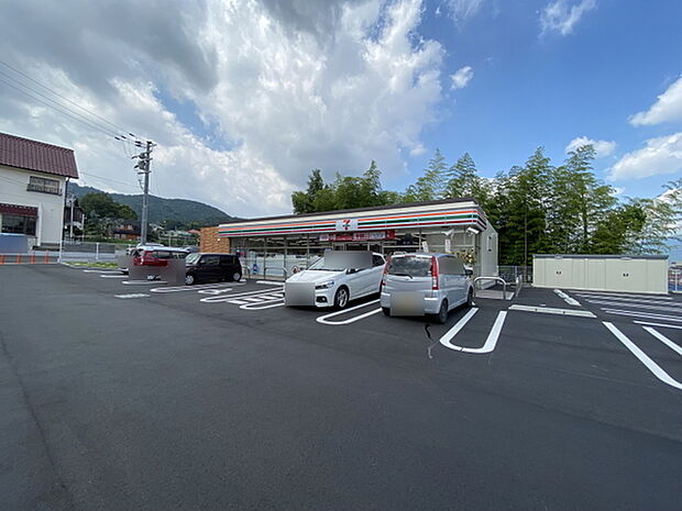 セブンイレブン大津竜が丘店まで750m、24時間営業