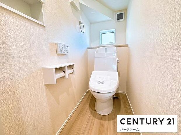 【トイレ】2階にもトイレを完備しているので便利です!
