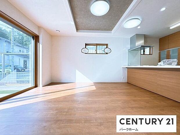 くつろぎと家事を両立する、見渡しの良いLDK