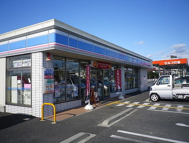 ローソン草津矢橋店まで680m、24時間営業