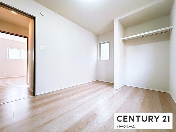 収納スペースが充実している子ども部屋!お子様のストレスも軽減されます。