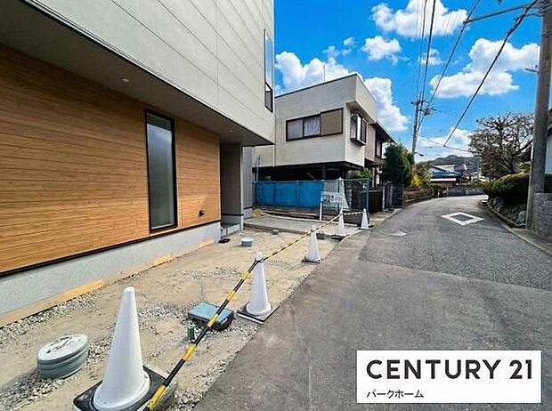【前面道路】現地の前道道路です
