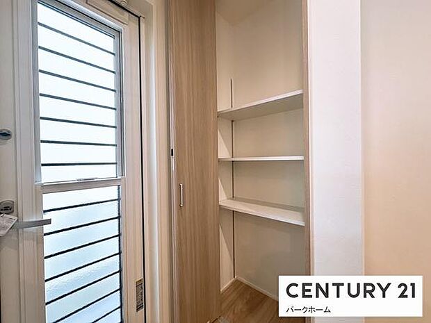 【玄関】大容量のシューズボックス完備！