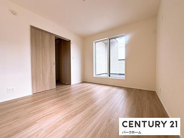 バルコニーに面しているので生活しやすいです。