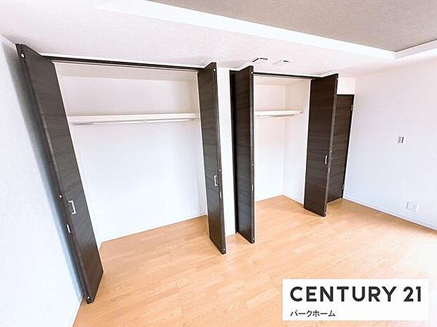 【収納】各居室に収納スペース付です!