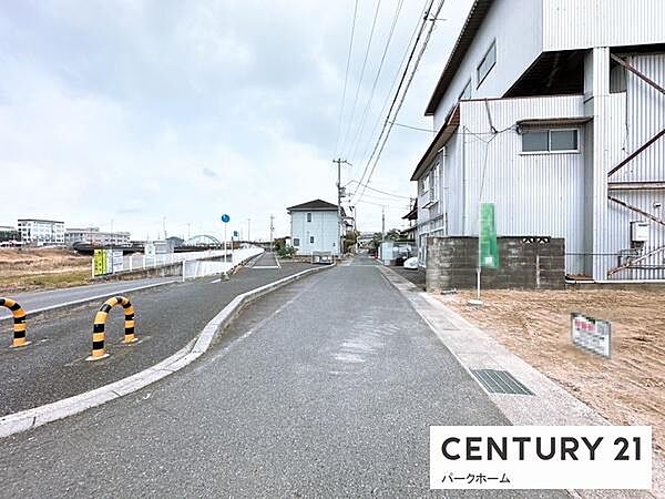 【前面道路】現地の前道道路です！