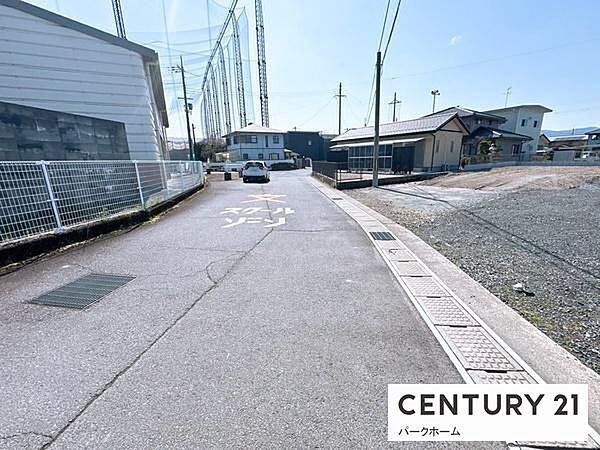 【前面道路】現地の前道道路です！