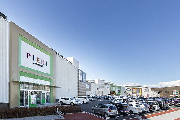 ピエリ守山まで650m、【営業時間】専門店/フードテラス10:00～21:00　レストランパーク11:00～22:00