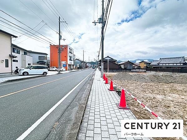 【前面道路】現地の前道道路です！