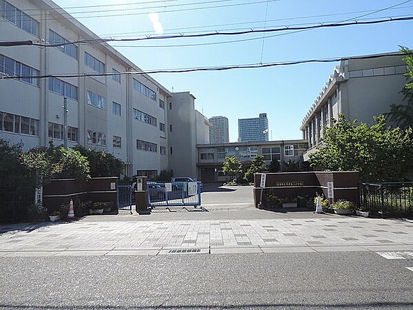 草津市立草津第二小学校まで455m