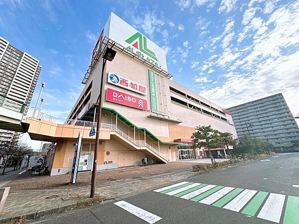 アル・プラザ栗東まで100m、【営業時間】10:00～21:00