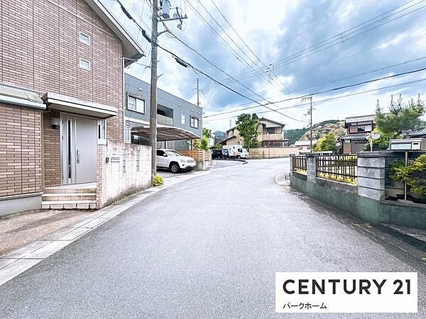 【前面道路】現地の前道道路です