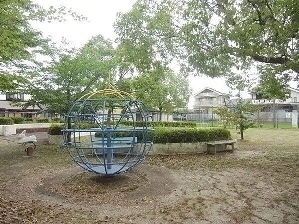 栗東第二児童公園まで4112m