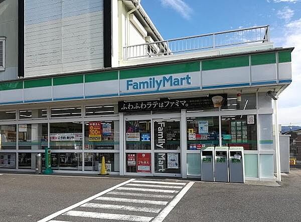 ファミリーマートそがわ千町店まで760m、【営業時間】6時00分～0時00分