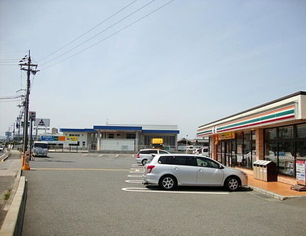 セブンイレブン栗東林西店まで500m、24時間営業