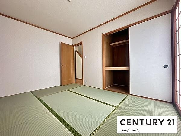 【和室】1階のゆったり落ち着いた和室です！客間としてもお使いいただけます！