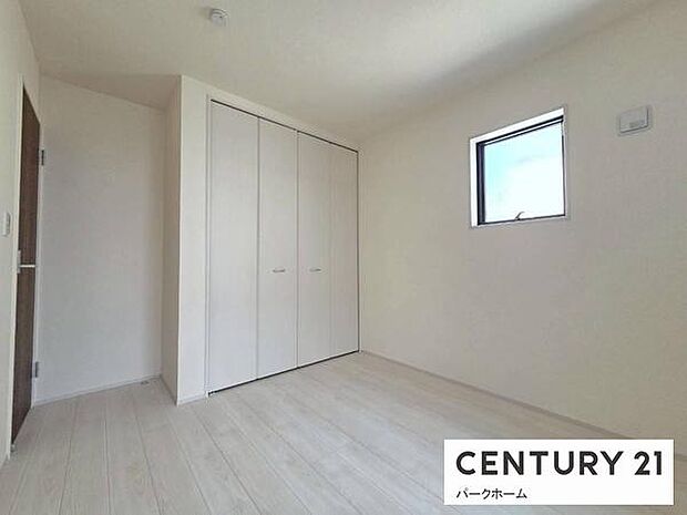 部屋ごとに設けた収納は住みやすさへのこだわり