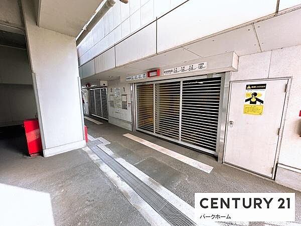 【駐車場】駐車スペースです。