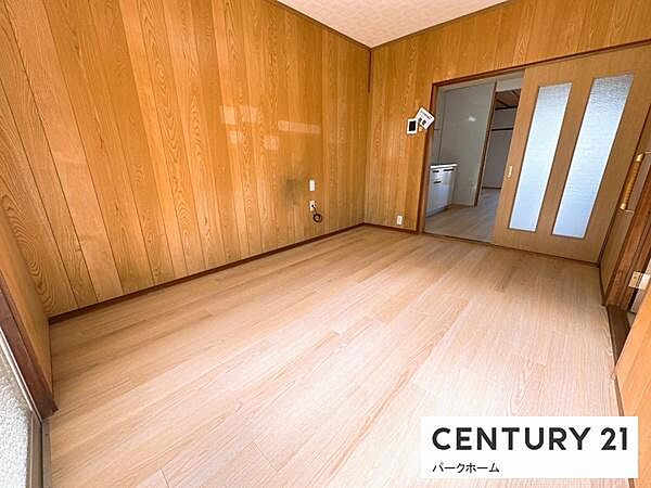 洋室を拡大表示