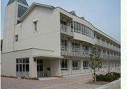 豊田市立挙母小学校まで519m