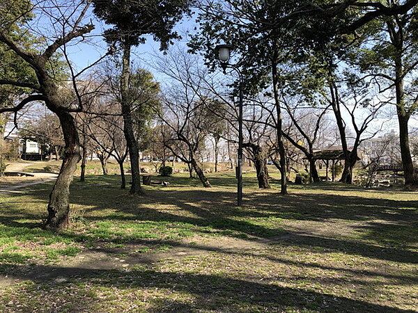 児ノ口公園まで829m