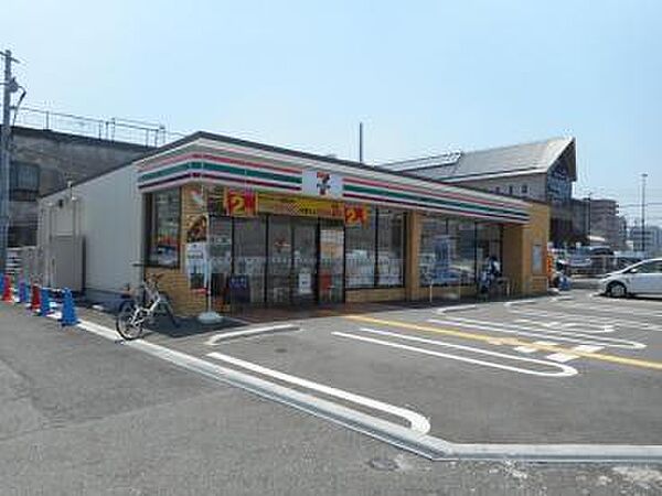 画像27:セブンイレブン和泉府中駅西店まで691m
