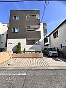 鳳駅より徒歩7分 2階 築4年8ヶ月の賃貸物件