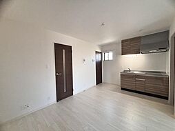 GRANDIR津久野 2階1LDKのリビング/ダイニング