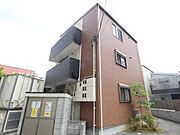 羽衣駅より徒歩4分 築10年4ヶ月 3階建の賃貸物件
