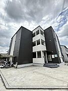 石津川駅より徒歩18分 2階 築6年1ヶ月の賃貸物件
