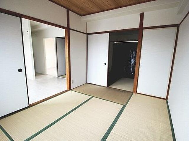 寝室