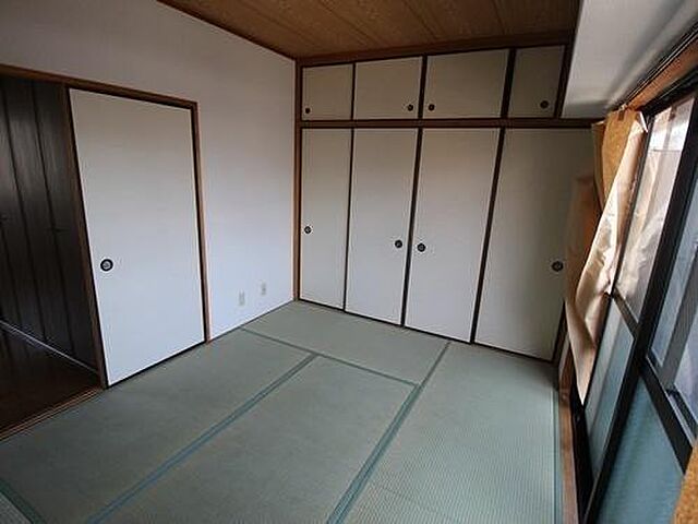 寝室