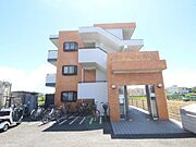 鳳駅より徒歩34分 3階 築30年の賃貸物件