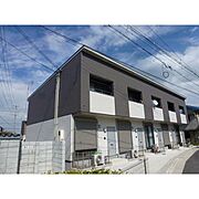 高石駅より徒歩14分 築13年8ヶ月の賃貸物件