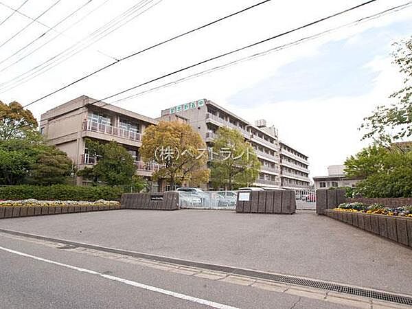 習志野市立第五中学校まで1200m