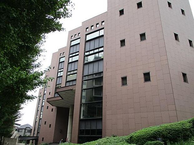 鶴見大学図書館まで1978m