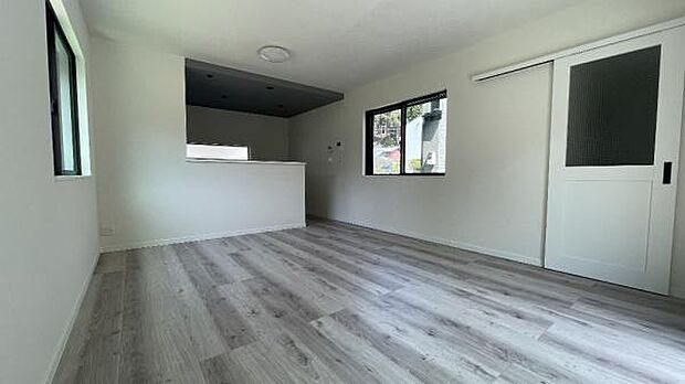 《リビング》　■落ち着いた雰囲気で、大人の気品漂うＬＤＫ。