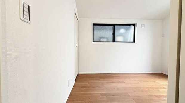 《洋室》　■品のある落ち着いた洋室