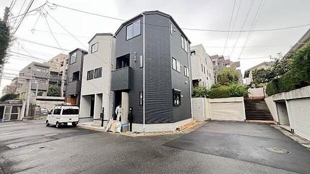 《現地》 ■暮らしやすい立地です