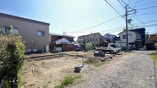 車の通りが少ないため、小さなお子様がいても安心ですね。