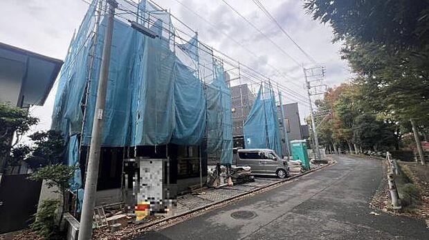 《現地》　■完成が待ち遠しいですね