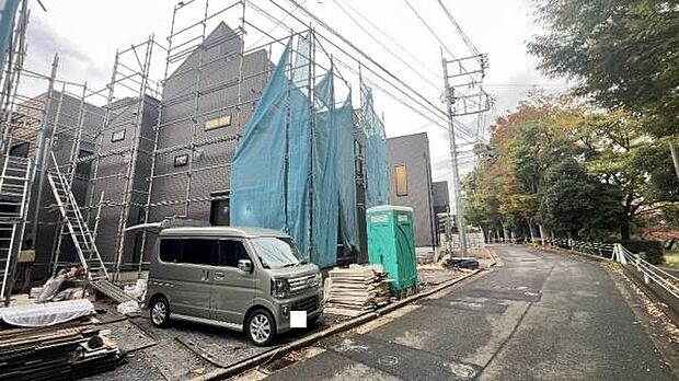 車の通りが少ないため、小さなお子様がいても安心ですね。