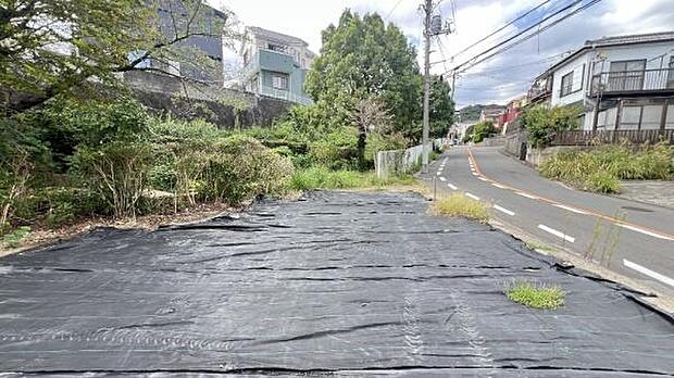 車の通りが少ないため、小さなお子様がいても安心ですね。