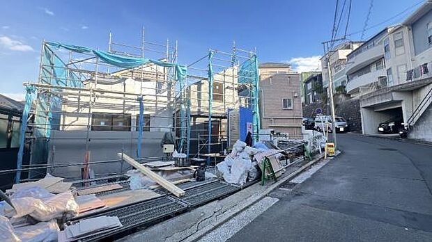 《現地》　■心地よいライフスタイルが実現できるそんな予感。