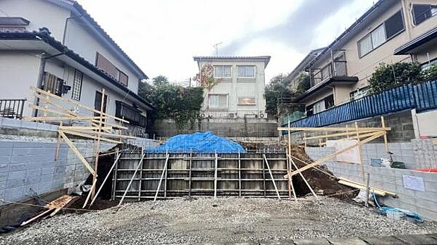 《現地》　■暮らしやすい立地です