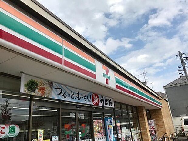 セブンイレブン川崎初山2丁目店まで326m