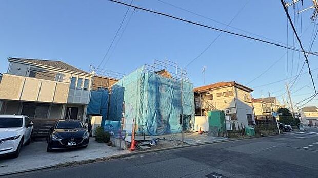 《現地》 ■安心して暮らせそうな住環境です。