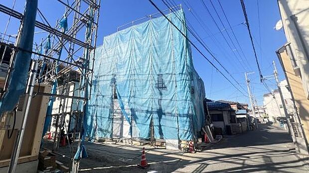 《前面道路》 ■落ち着いた住環境です。